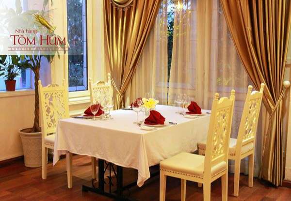 Nhà Hàng Tôm Hùm