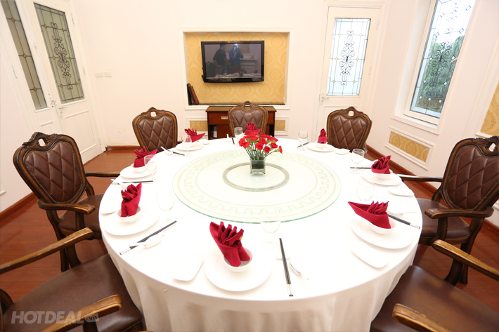 Nhà Hàng Tôm Hùm 168 Nguyễn Khánh Toàn